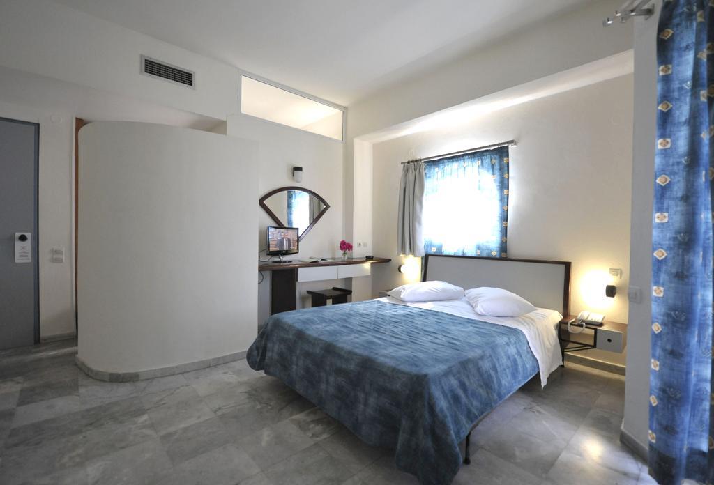 Hotel Rodon 3*
