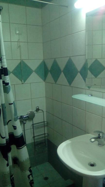 Apartment Constantinos *