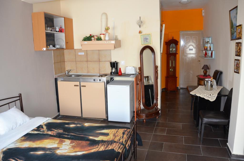Apartment Kalormakis *
