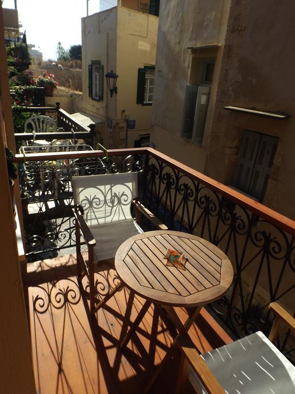 Fivos Chania (Crete)