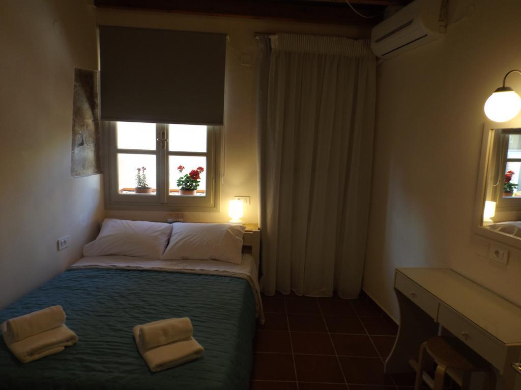 Guest house Fivos Chania (Crete)