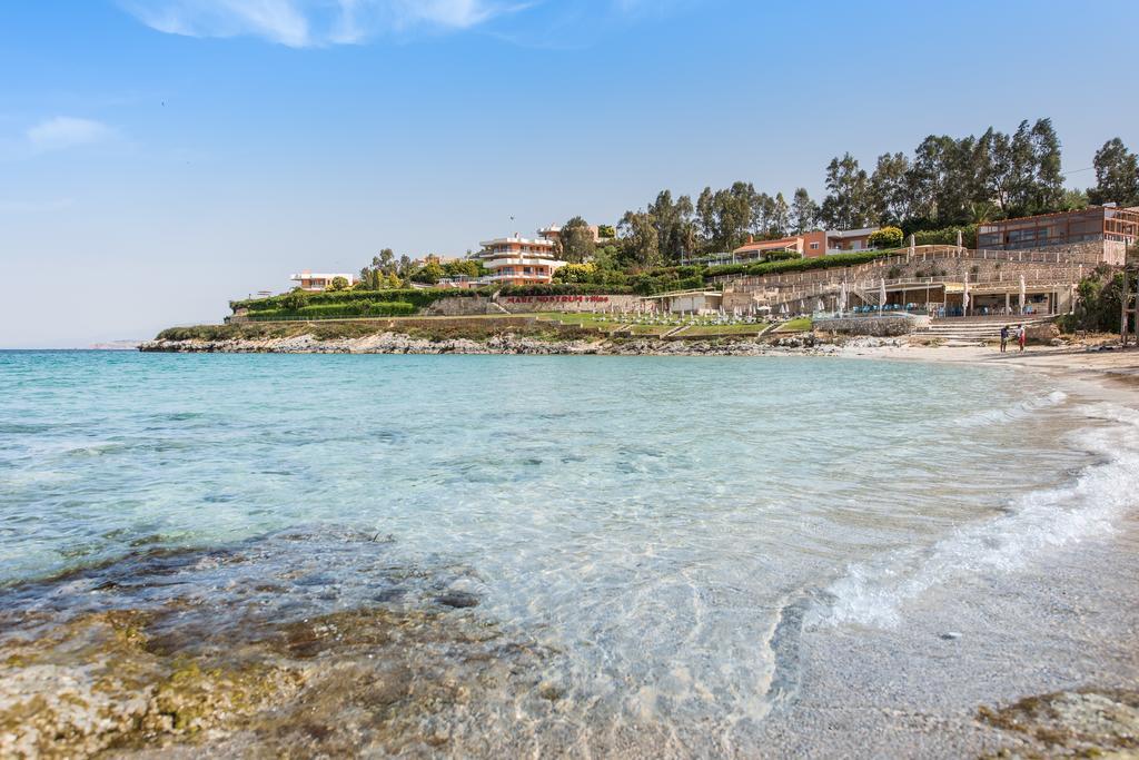Villa Mare Nostrum Villas *