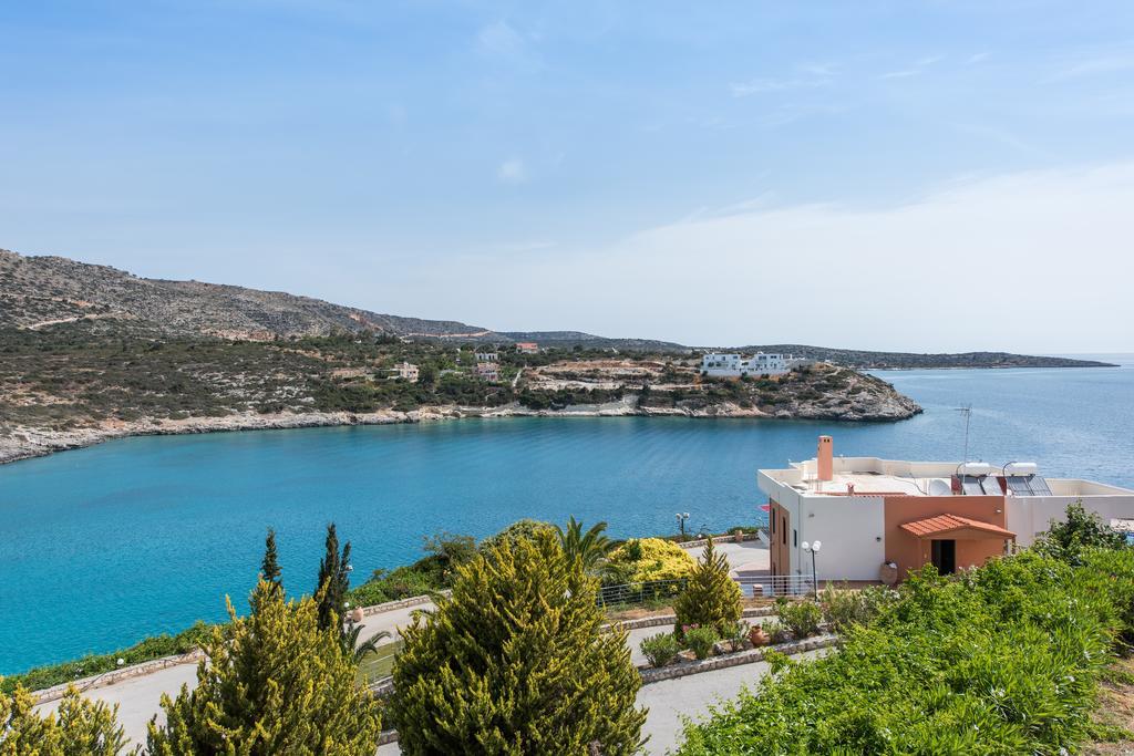 Villa Mare Nostrum Villas *