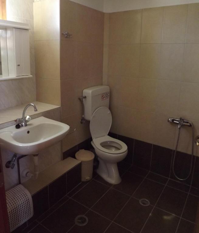 Morfeas Nest Aparthotel 3*