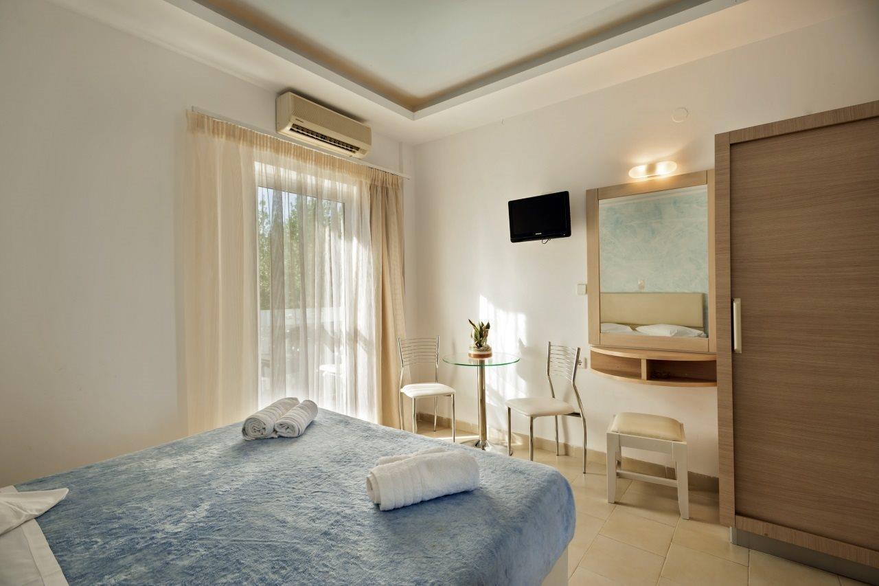 Frida Aparthotel Chania (Crete)