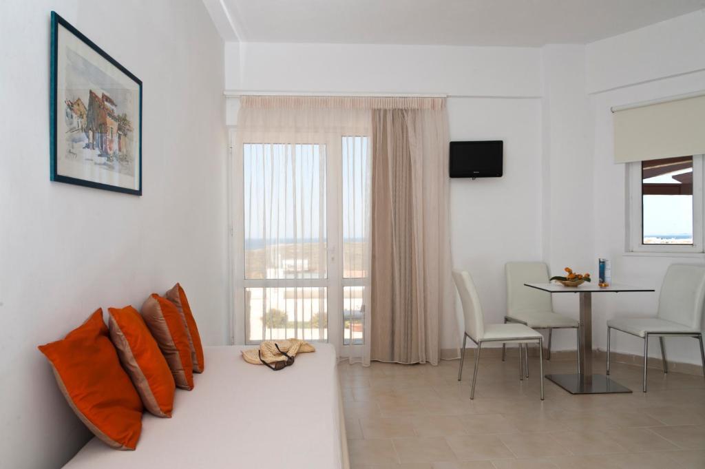 Frida 3* Chania (Crete)