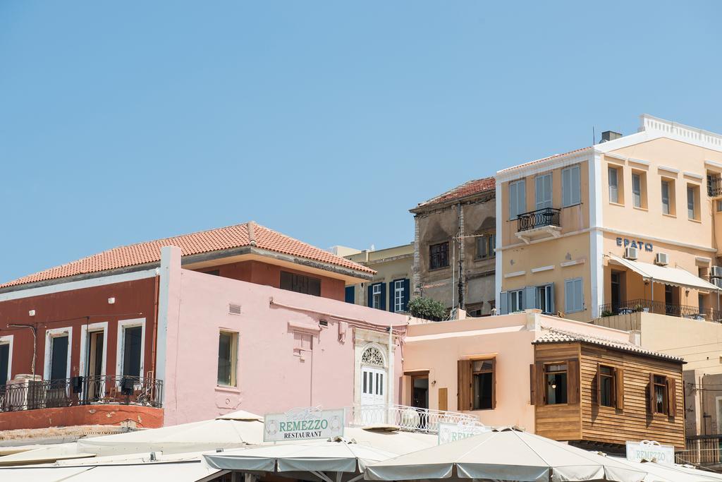 Plaza * Chania (Crete)