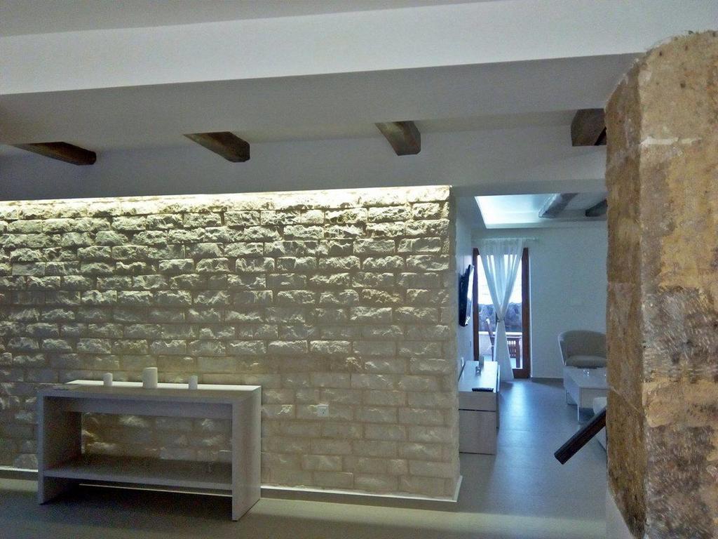 Ocean Waves Villa *