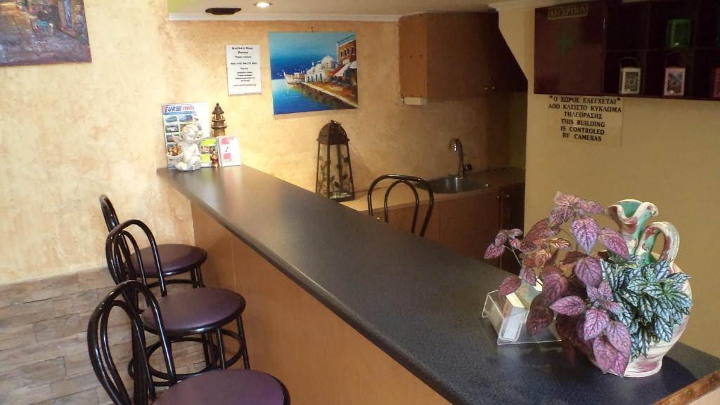 Morfeas Nest Aparthotel