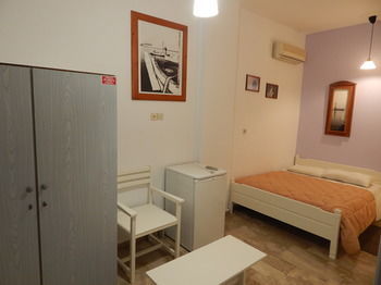 Kasteli 2*
