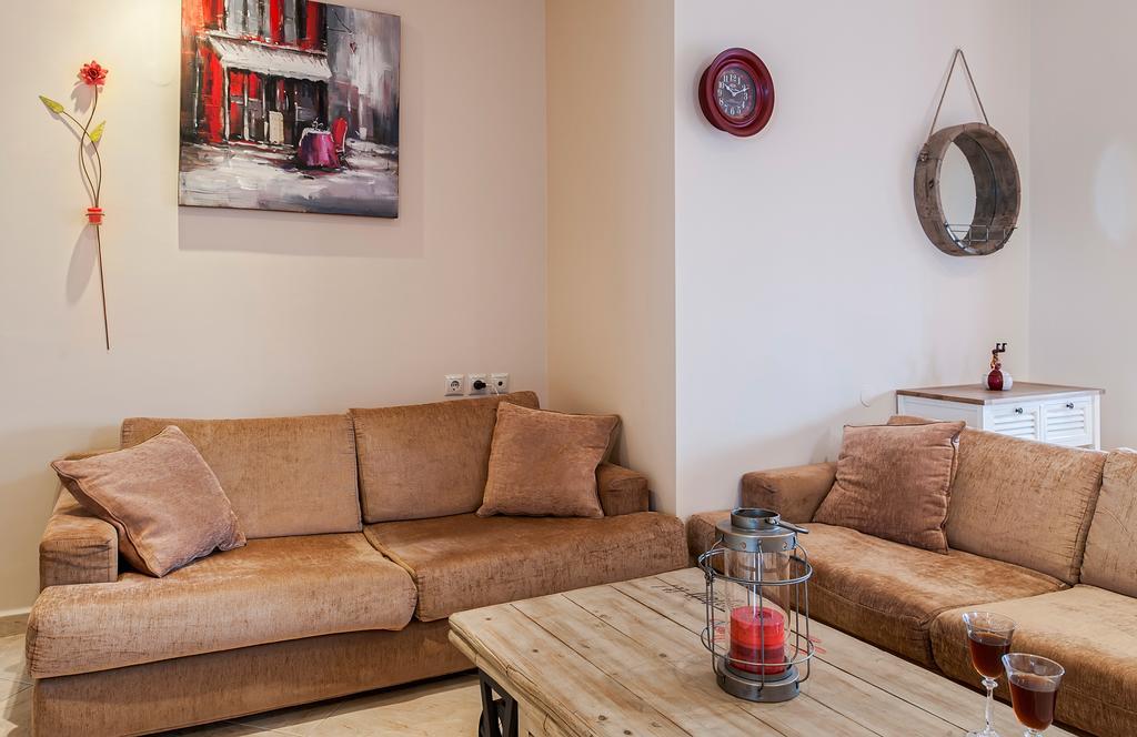 Apartment Manousos Chania (Crete)