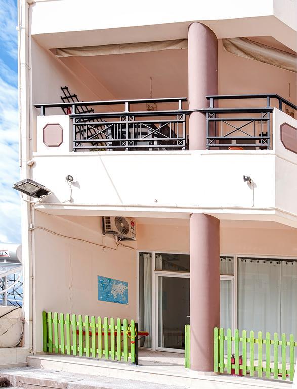 Manousos Apartment