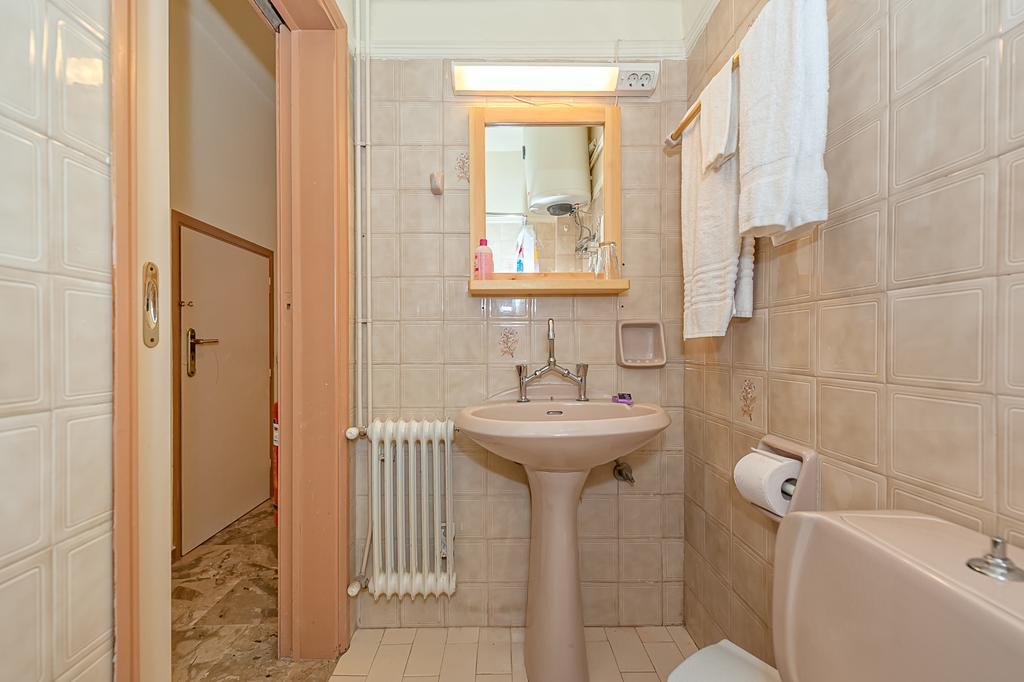 Apartment To Pandochio *