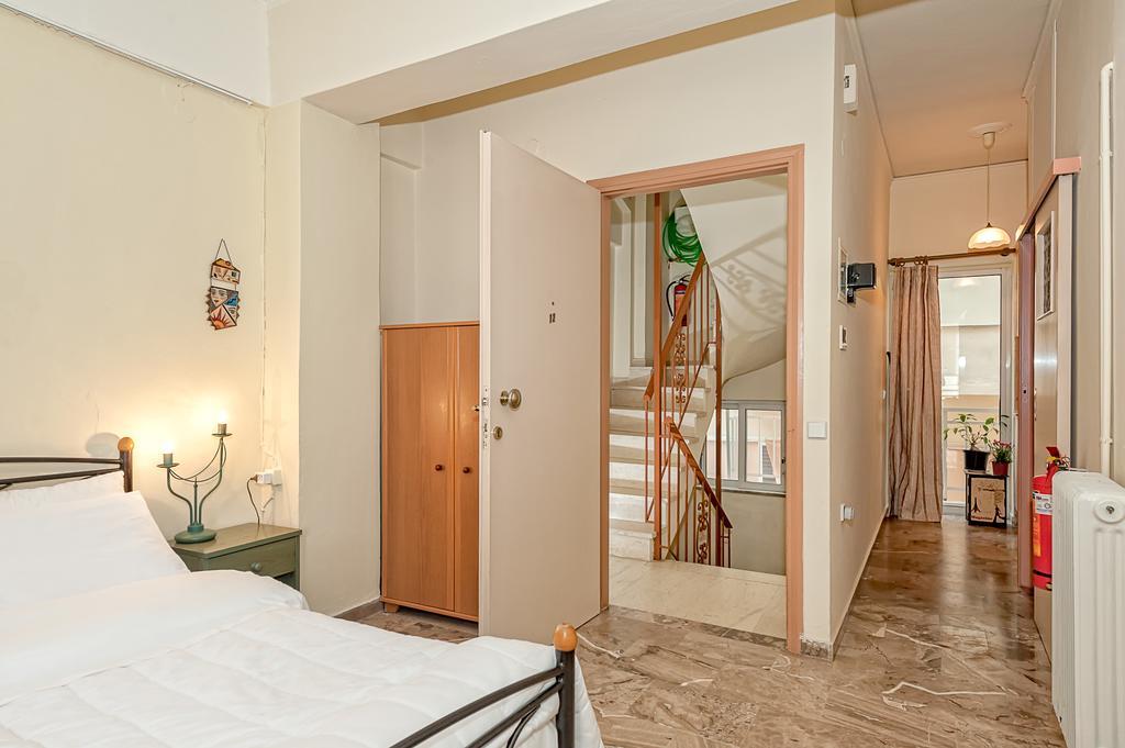 To Pandochio Apartment