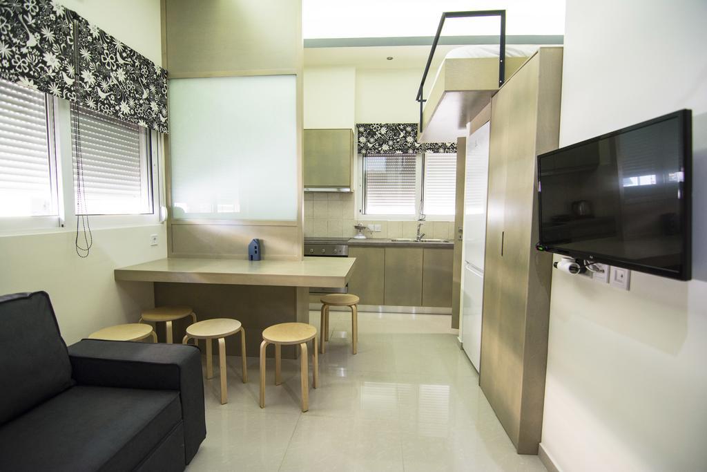 Smart Luxury Apartment *
