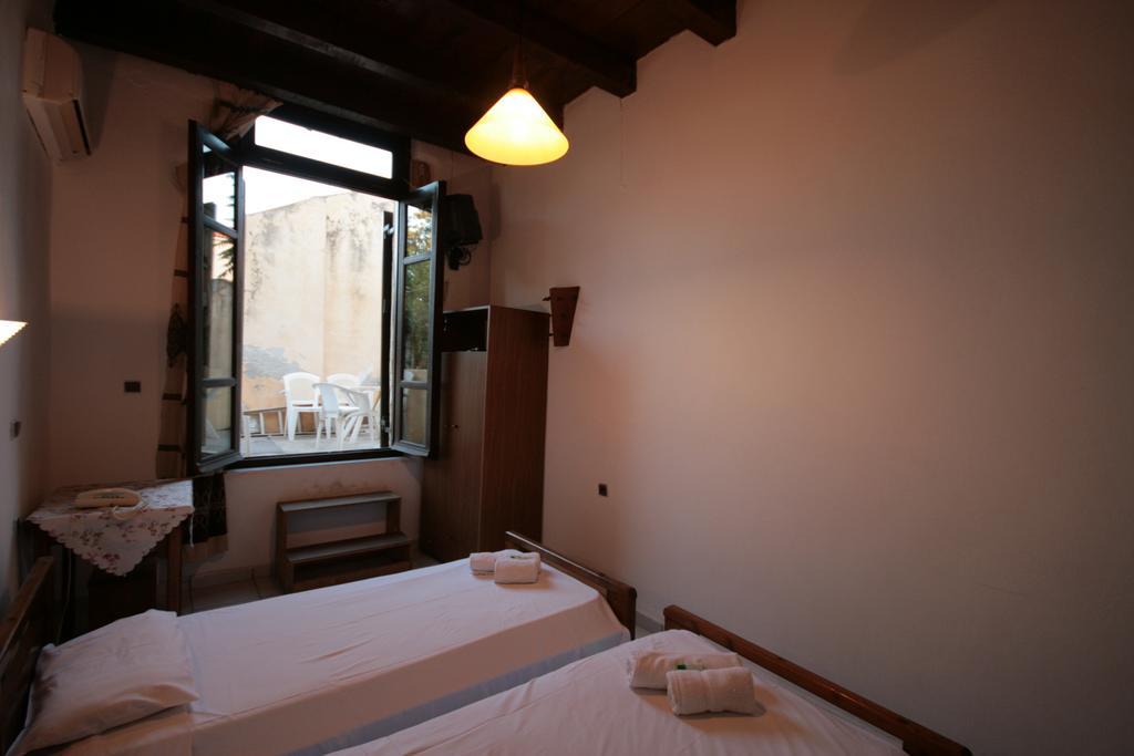 Chania Gasthuis 3*