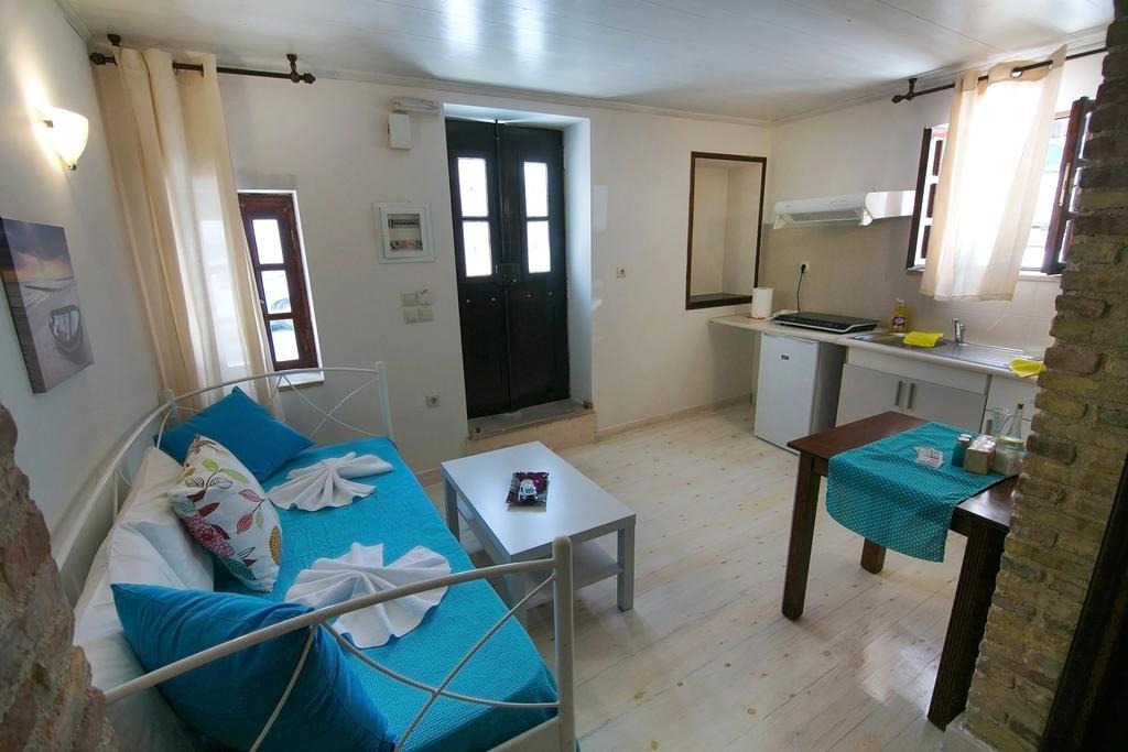 Aloha Maisonette Apartment