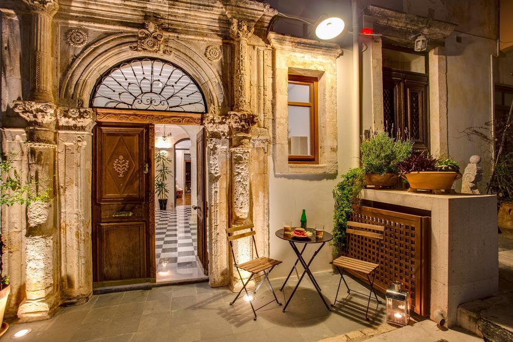 Domicilechania - Venetian * Chania (Crete)