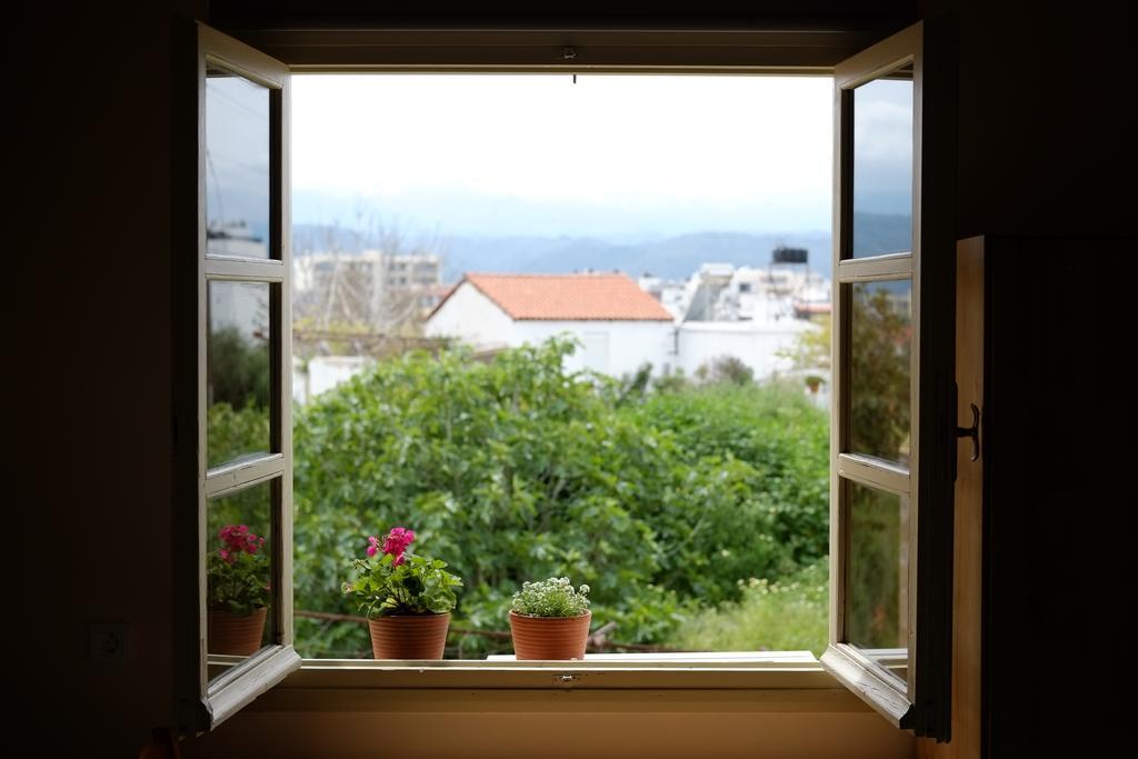 Fivos Guest house *