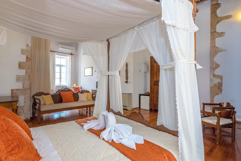 Hotel Amphora Chrissi Akti Chania