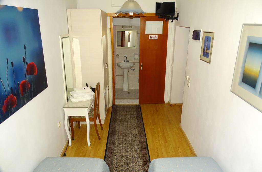 Guest house Anemones Chania (Crete)