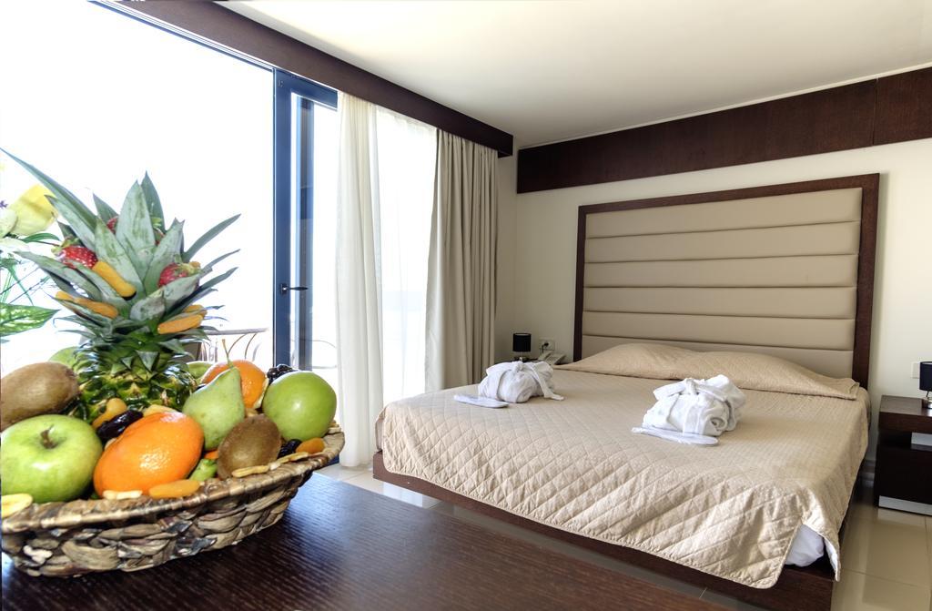 Hotel Chc Galini Sea View 5*