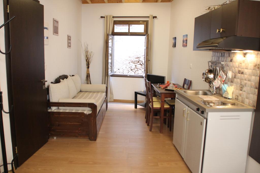 Sofita Suites Guest house
