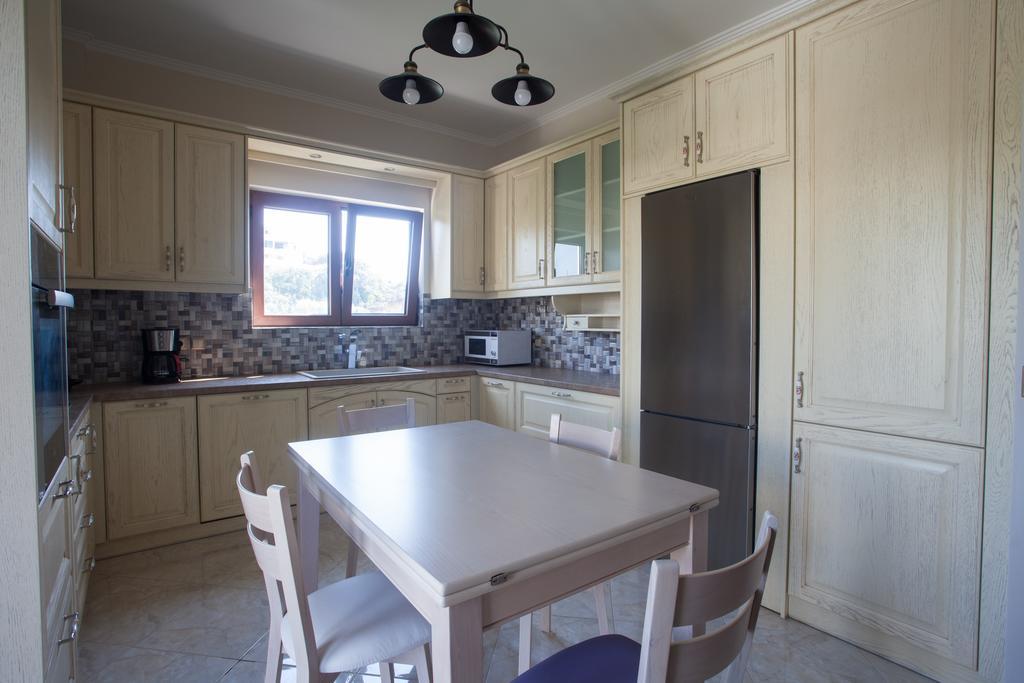 Gold Beach Apartment