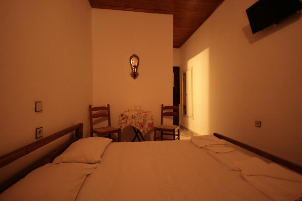 Chania 3*