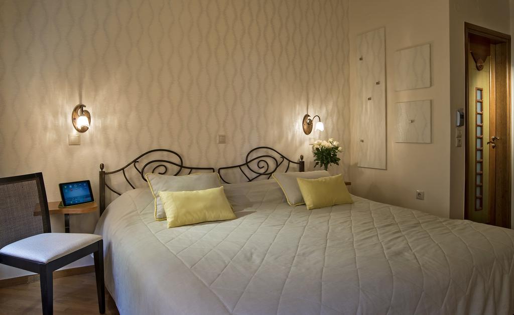 Ionas Boutique Chania (Crete)