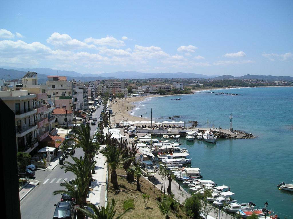 Arocaria Chania (Crete)