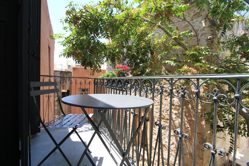 Fagotto Art Residences Guest house