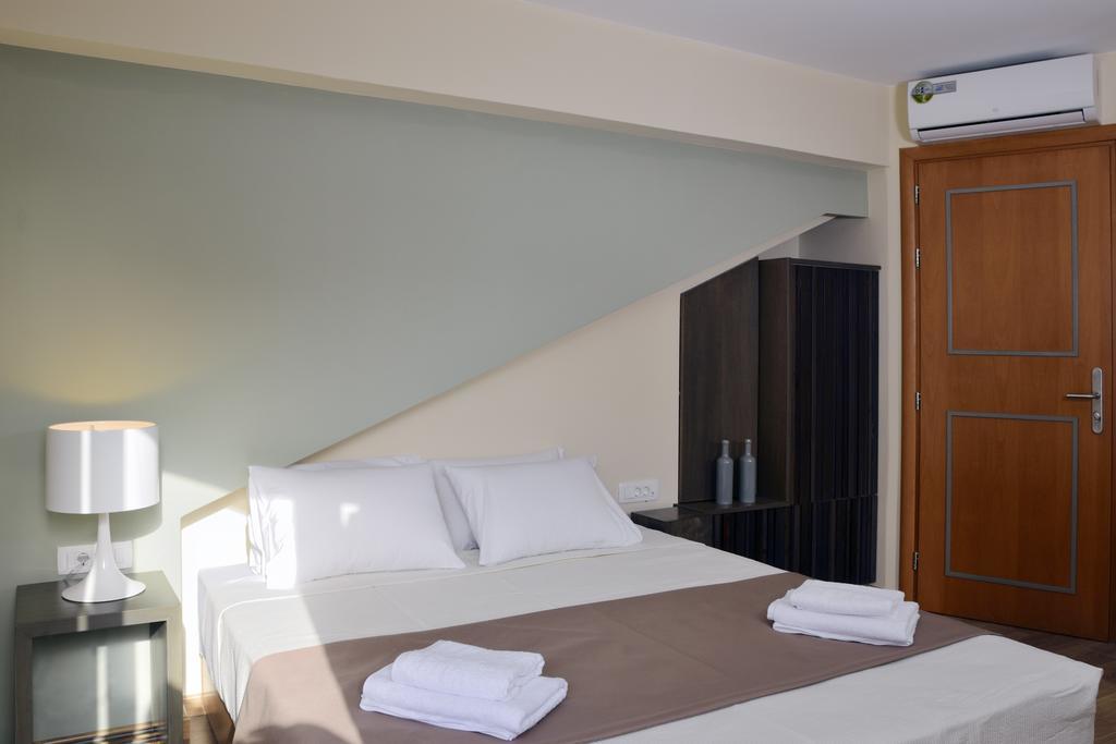 Elia Kentron (adults Only) 2* Chania (Crete)