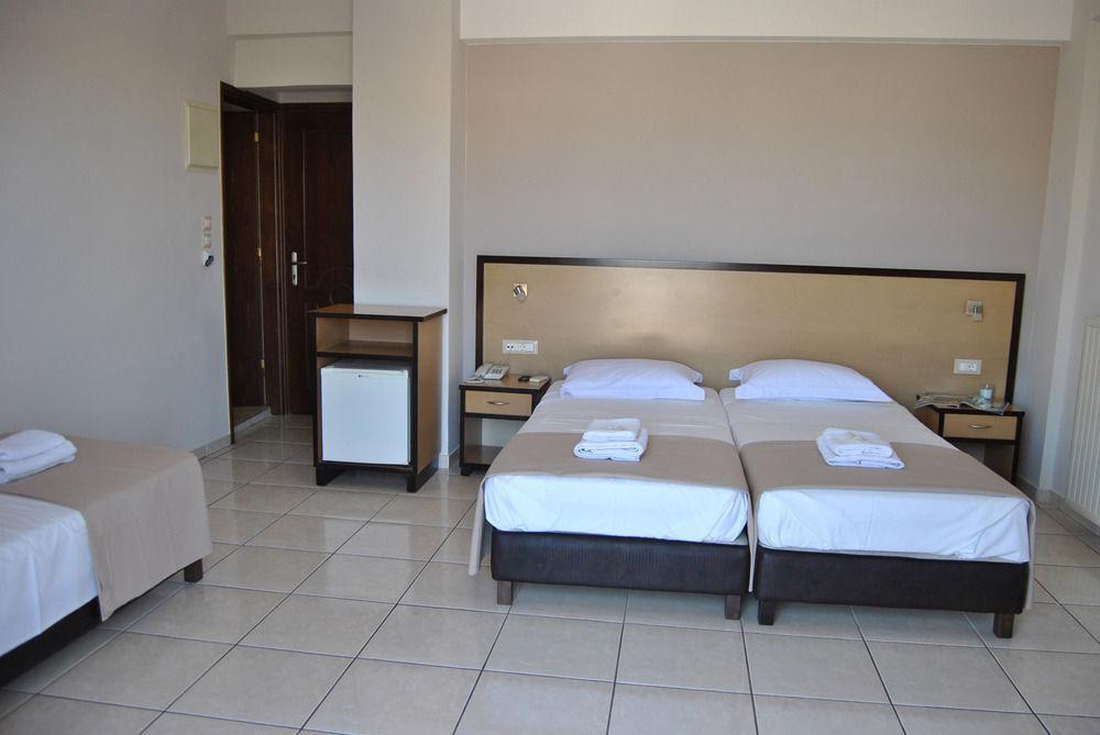 Theofilos Hotel