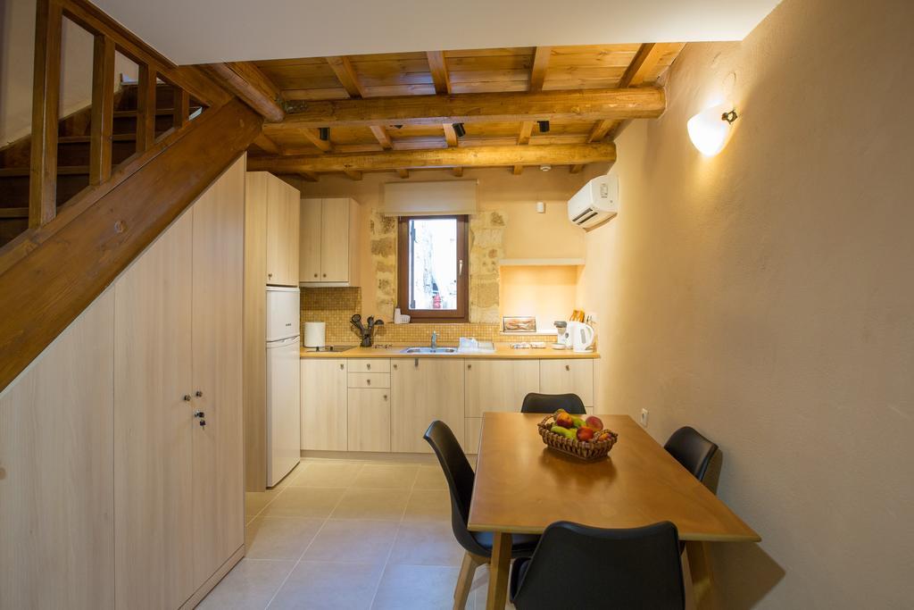 Casa Ponte Dei Viari Apartamento Chrissi Akti Chania