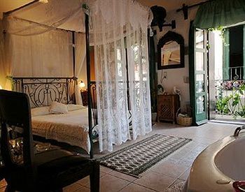 My 3* Chania (Crete)