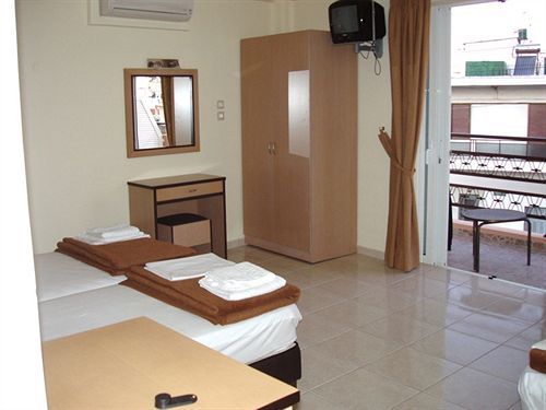 Theofilos Hotel