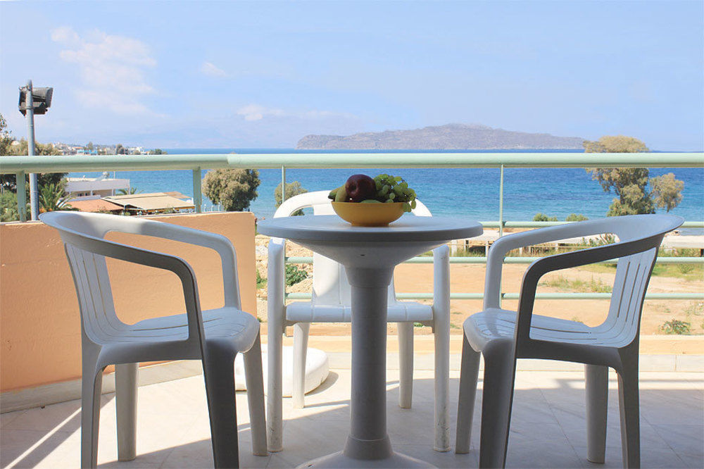 Aparthotel Calypso 2*