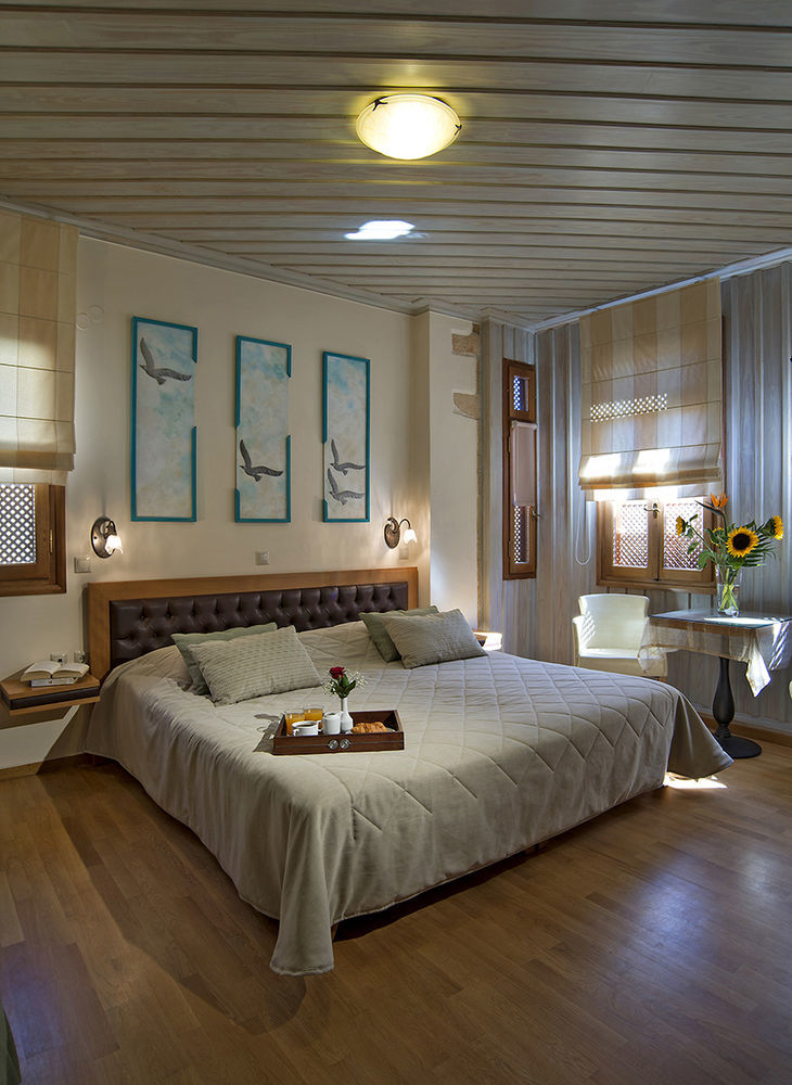 Ionas Boutique Chania (Crete)