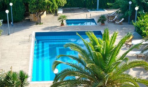 Hotel Andromeda 3*