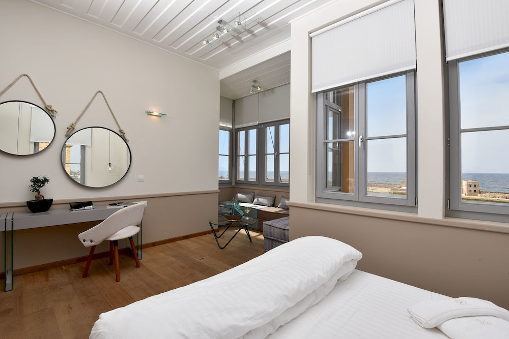Ambassadors Boutique Hotel 5*