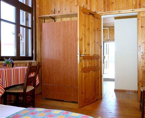 Morfeas Nest Aparthotel