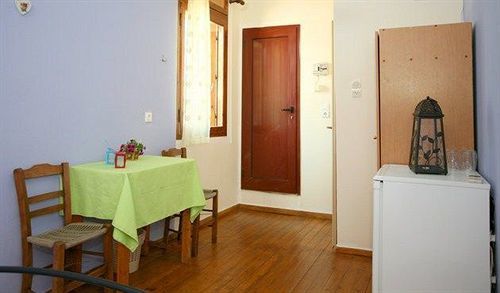 Aparthotel Morfeas Nest