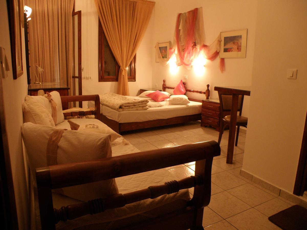 Traditional Idramon Hotel 3*