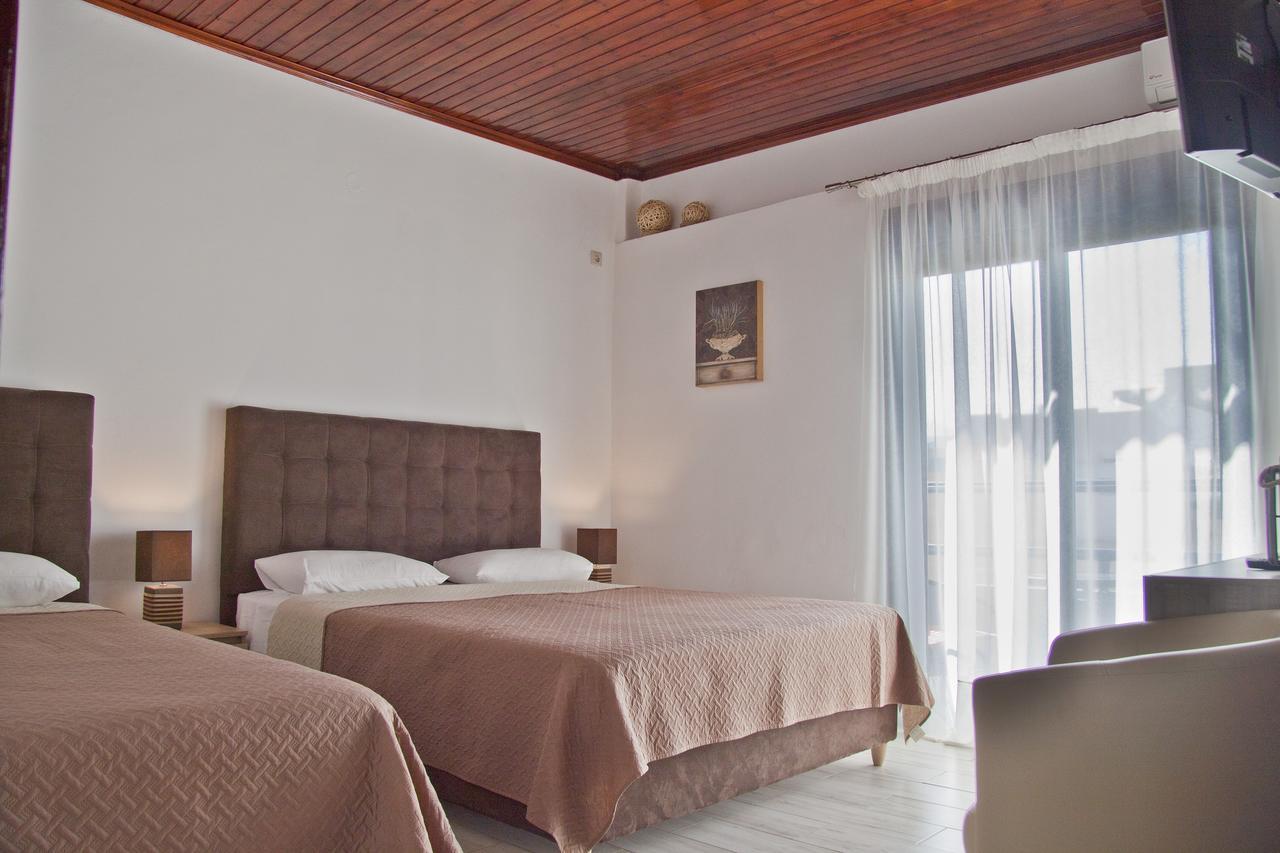 Hotel Danaos 2*