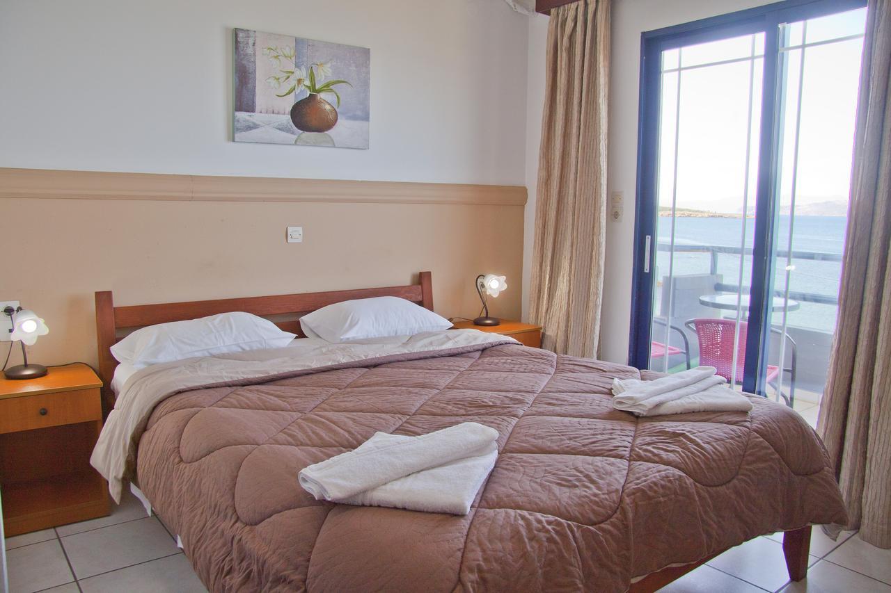 Danaos Hotel 2*