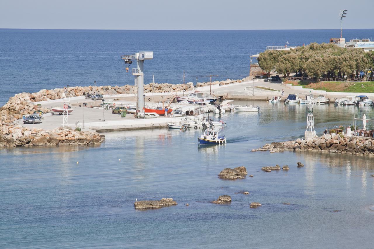 Danaos