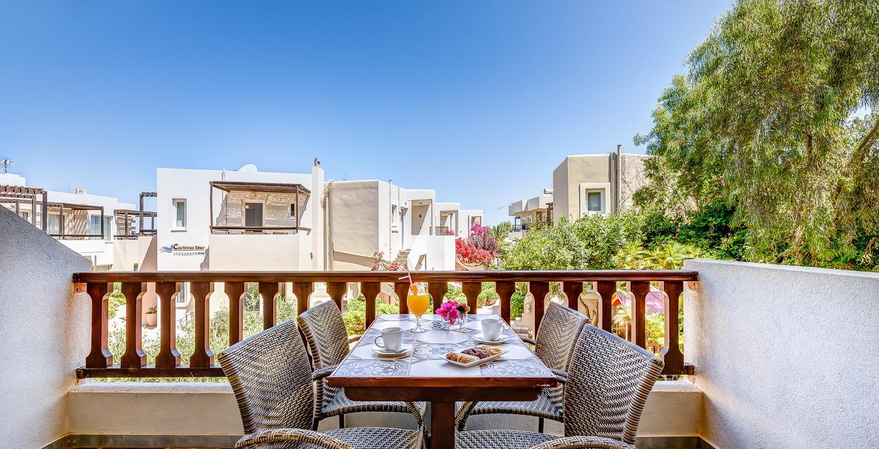 Corinna Mare Aparthotel 3*