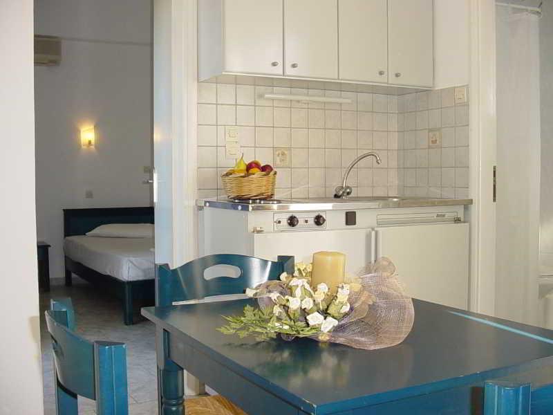Frida Aparthotel