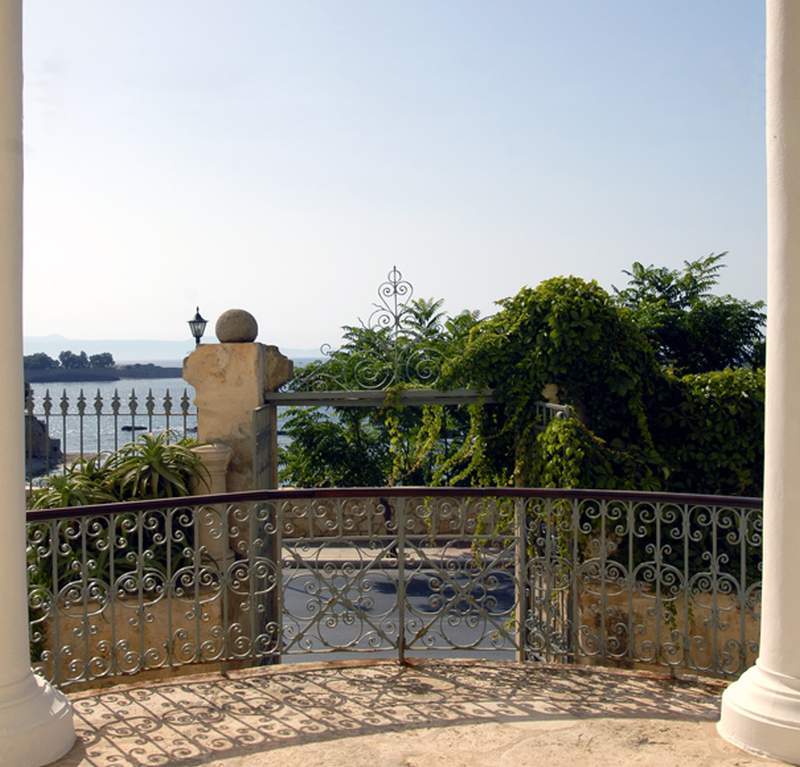 Doma Hotel 4*